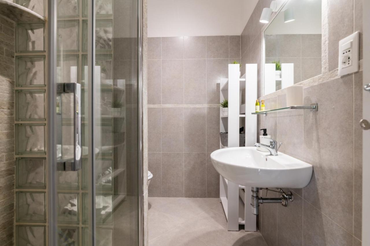 Smart Family In Pisa Apartment ภายนอก รูปภาพ